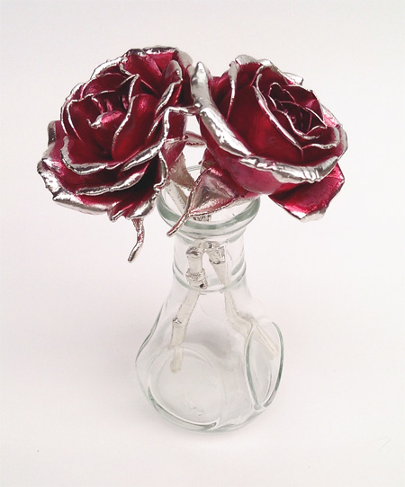 small real roses preserved