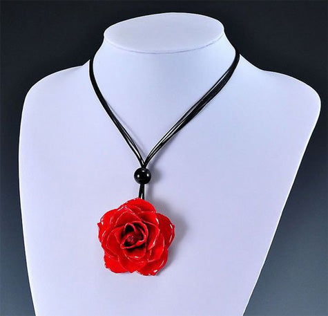 real rose pendant neclace preserved with clear lacquer coating